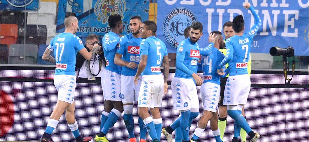 Copertina: In hoc Insigne vinces: al Friuli, Napoli batte Udinese 2-1