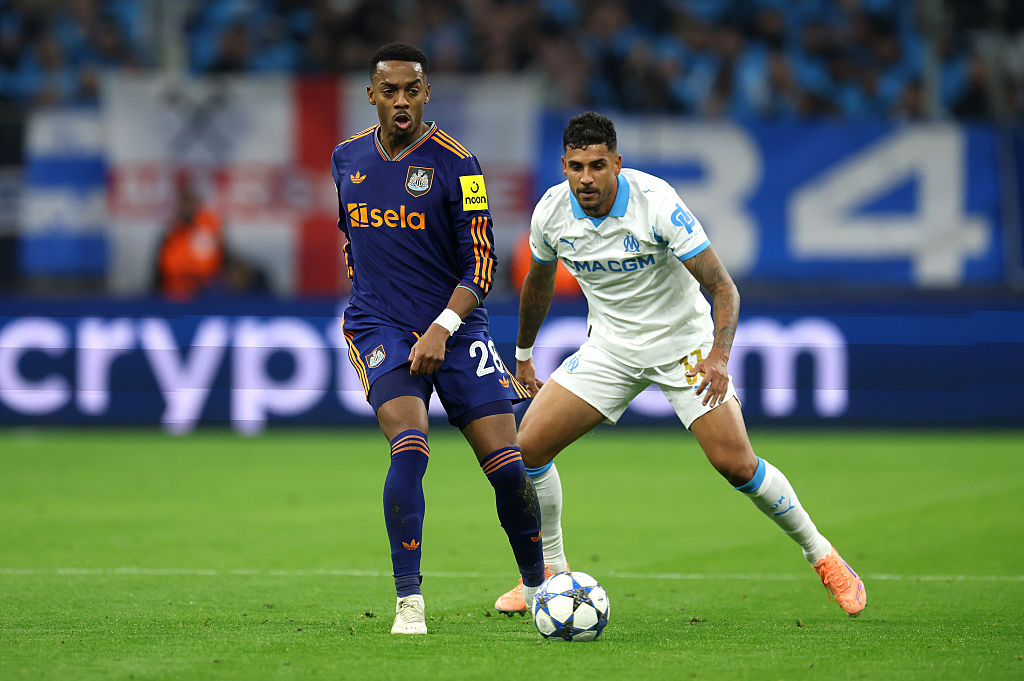 Un momento di gioco tra Olympique Marsiglia e Newcastle (Getty Images)