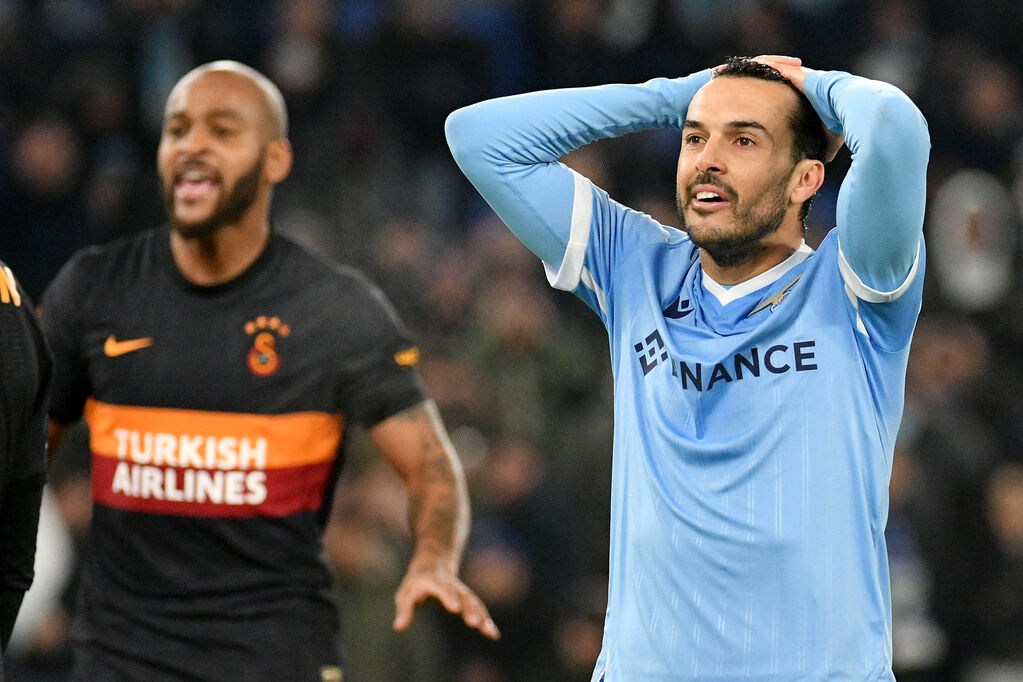 Lazio - Galatasaray 0-0, Pedro si dispera dopo un tiro alto (Getty)