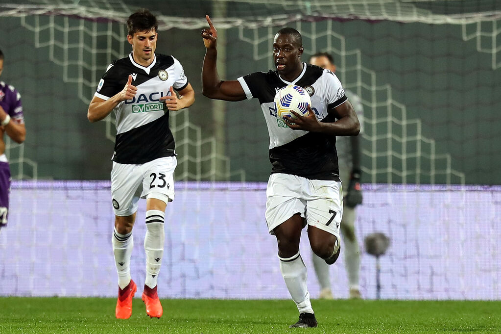 Udinese, Stefano Okaka festeggia il gol contro la Fiorentina (Getty Images)