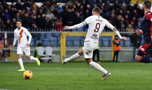 Edin Dzeko in azione (Getty Images)