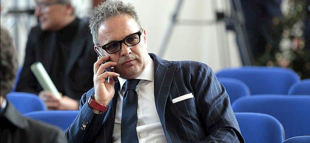 Copertina: UFFICIALE - Milan, esonerato Mihajlovic. Al suo posto Brocchi