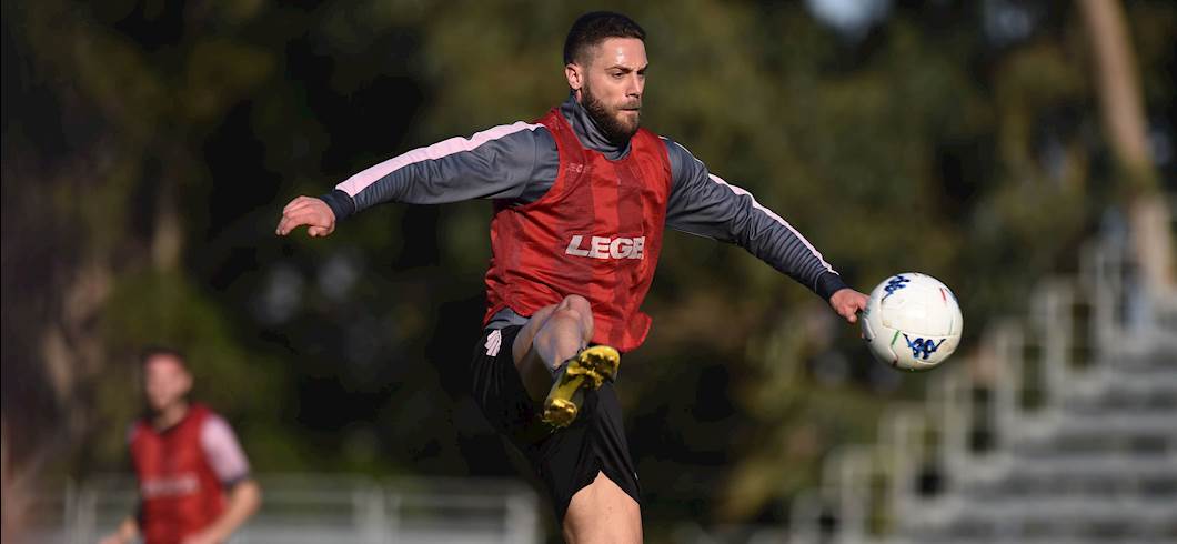 Copertina: Lecce, Rispoli: "Ho sempre fatto il terzino o il quinto". Dell'Orco: "All'Inter toglierei Brozovic e Lukaku"