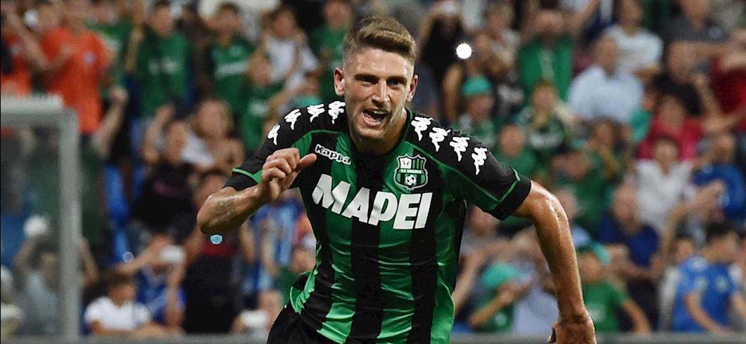 Copertina: Sassuolo, Berardi: "Sto meglio, pian piano tornerò in condizione. Mi rivedo tanto in Del Piero"