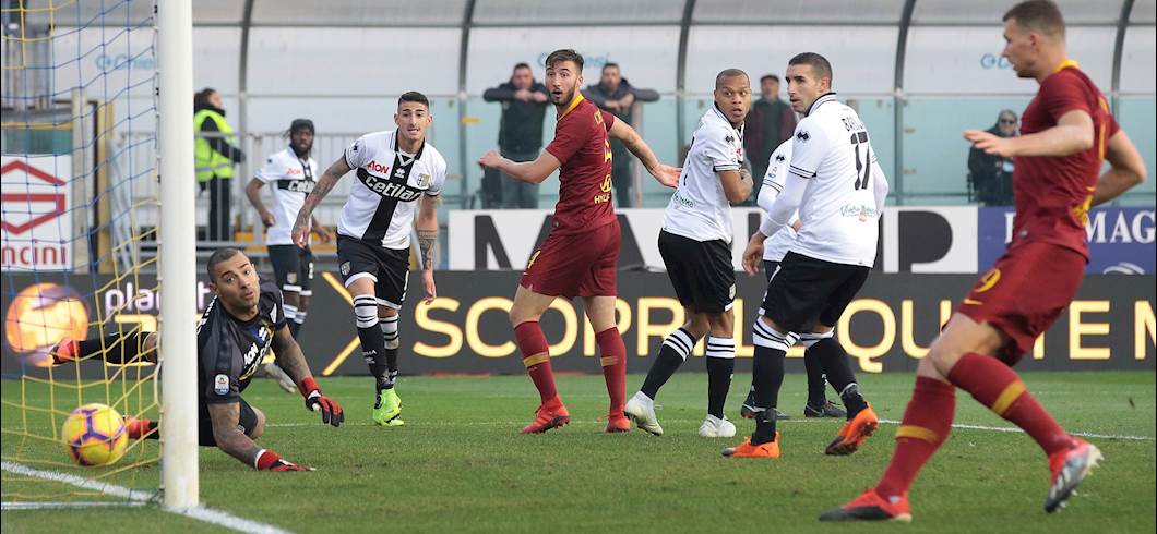 Copertina: Parma-Roma 0-2: tabellino, voti, assist e pagelle per il fantacalcio
