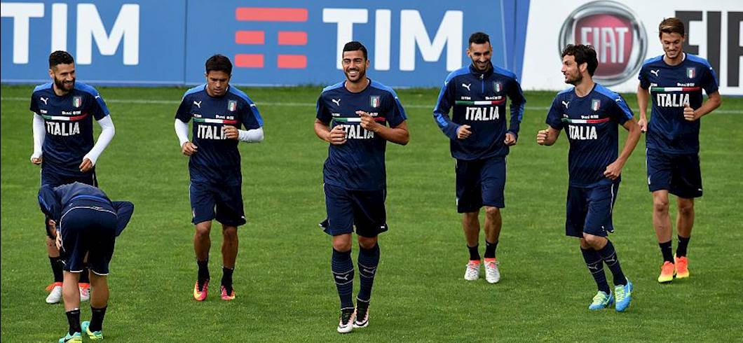 Copertina: Italia, paura scampata per Pellé: è tornato ad allenarsi. Conte prova anche il 4-4-2, ma col Belgio sarà 3-5-2