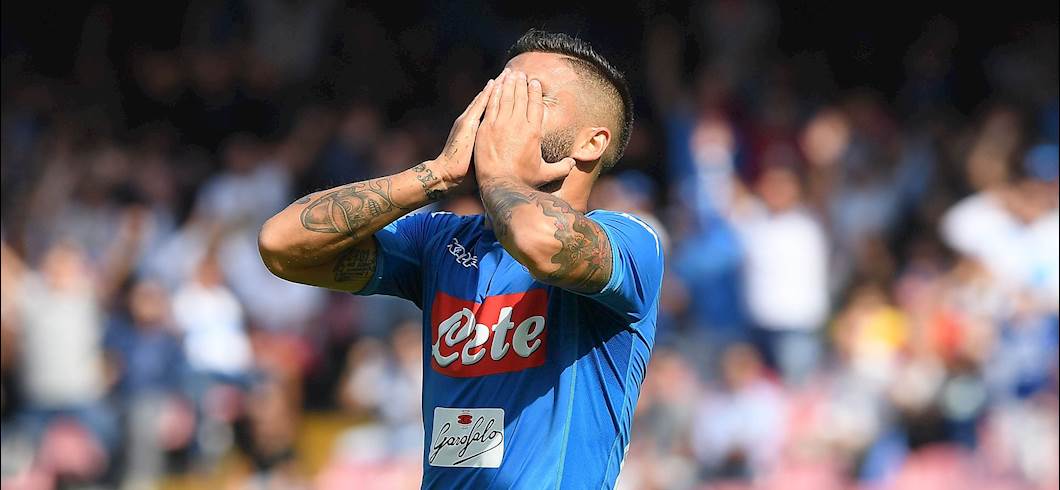 Copertina: Napoli, nuovi esami medici per Insigne: confermato l'affaticamento. Il comunicato del club