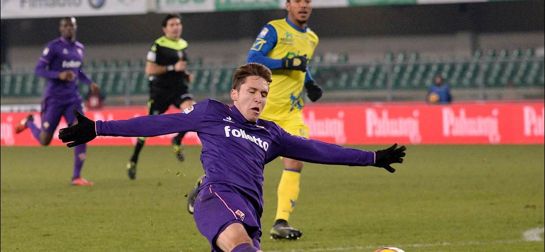 Copertina: Castro fa doppietta e ribalta la Fiorentina: 2-1 per il Chievo, non basta Simeone
