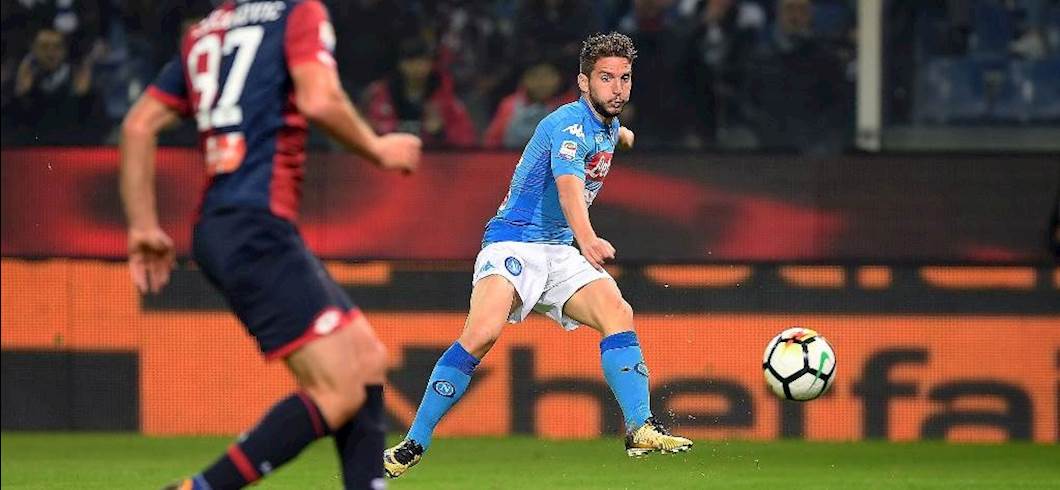 Copertina: Mertens doma il Genoa: a Marassi il Napoli vince 3-2
