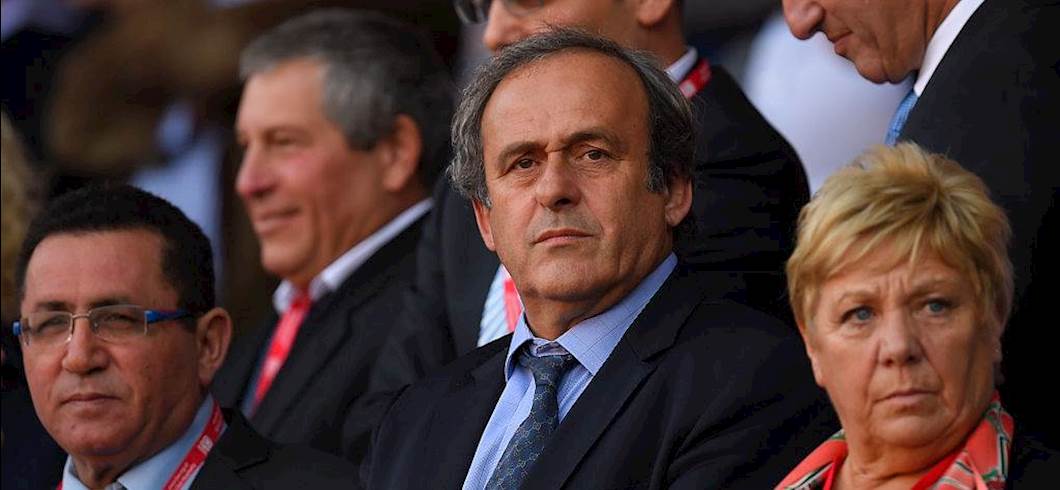 Copertina: Platini apre al ritorno: "Solo se servirò, altrimenti mi godo la pensione"