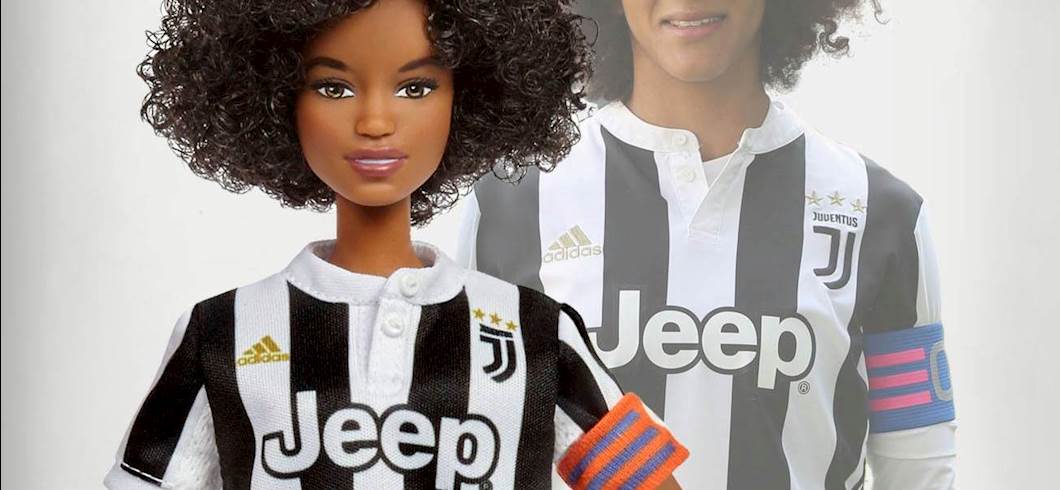 Copertina: Festa della donna, Barbie realizza una nuova gamma di bambole: spicca il capitano della Juventus