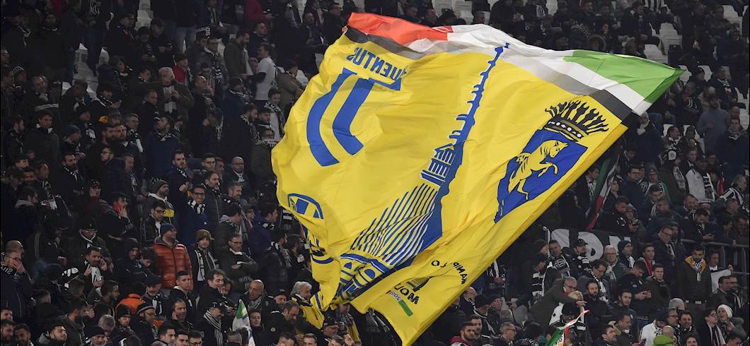 Copertina: Juventus, ecco il francobollo per celebrare la vittoria dello Scudetto 2018/19