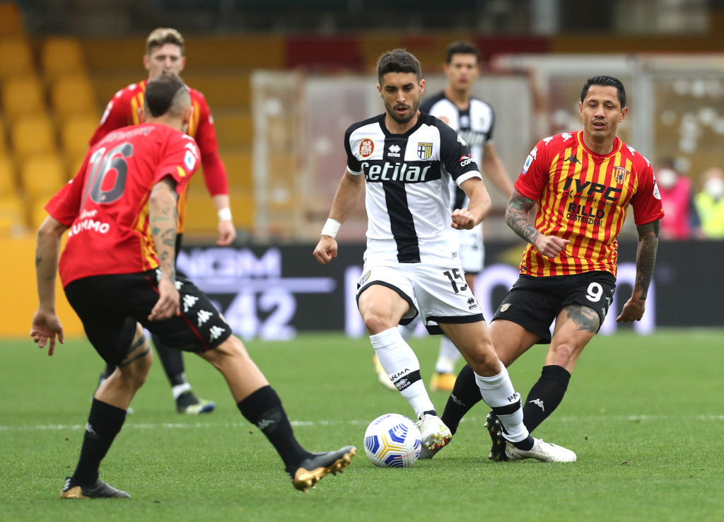 Un momento di gioco tra Benevento e Parma (Getty Images)