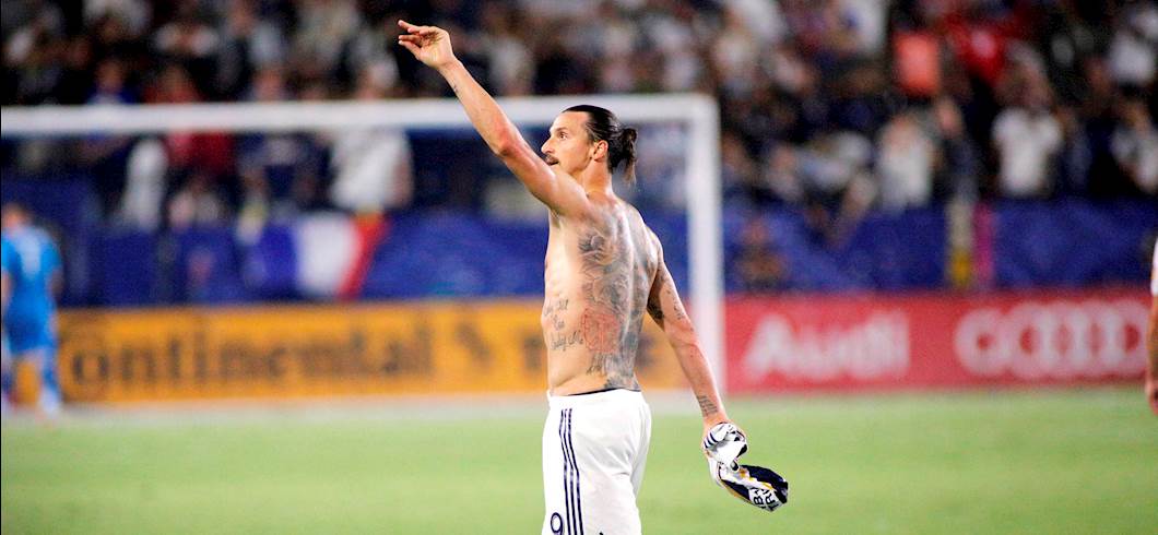 Copertina: Milan, Gandini su Ibrahimovic: "Un maschio alfa. Che rissa con Onyewu..."