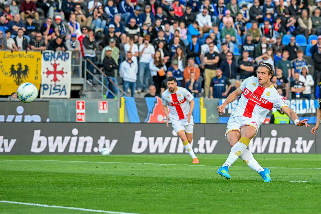 Pisa - Genoa 1-2, Colombo realizza il rigore della vittoria (Getty)