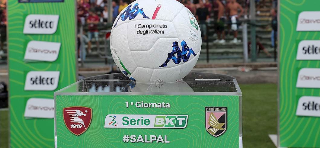 Copertina: Serie B, accolte le istanze di Pro Vercelli, Novara e Ternana contro i mancati ripescaggi