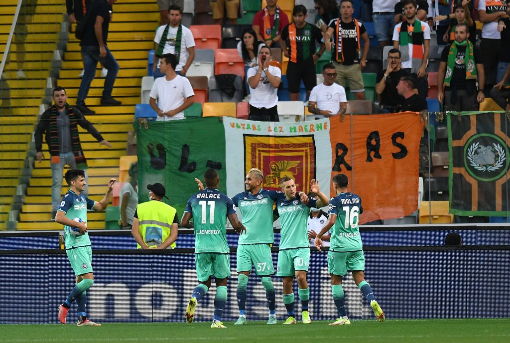Esultanza Udinese dopo il gol di Deulofeu col Venezia (getty)