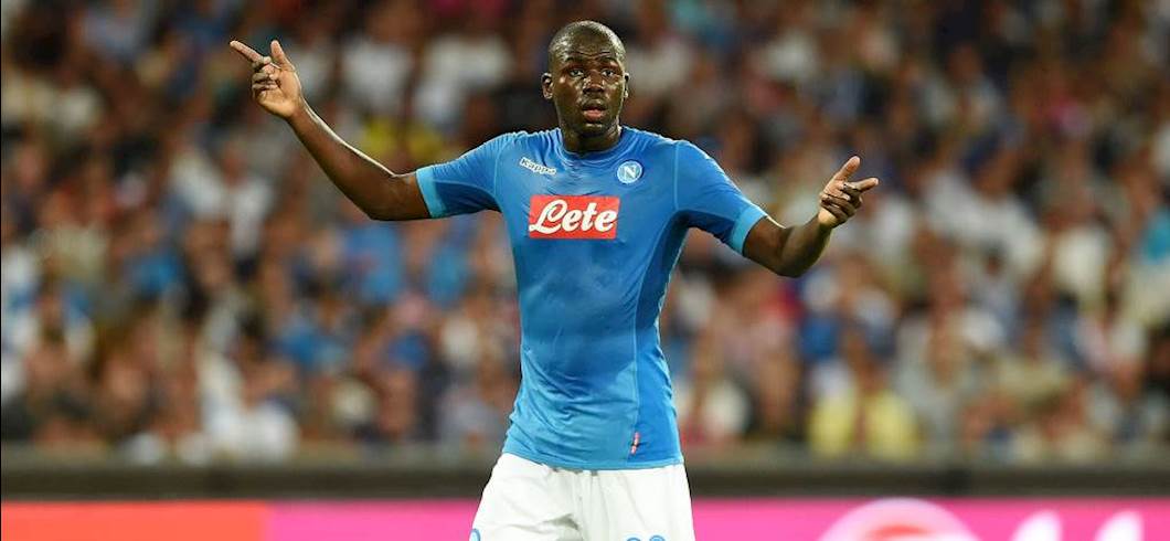 Copertina: Arbitro radiato e risultato manomesso per scommesse: qualificazioni mondiali, Sudafrica - Senegal si rigiocherà. Decisione storica