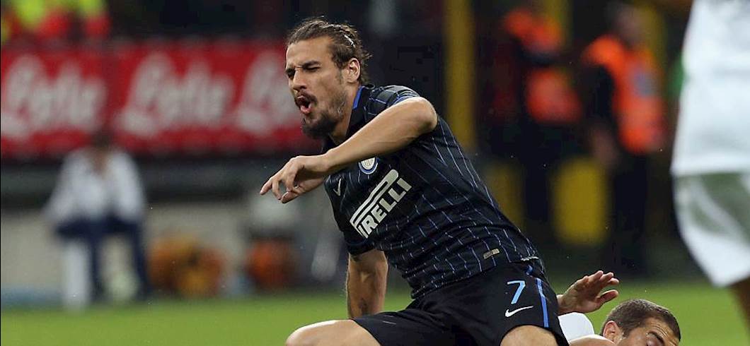 Copertina: Osvaldo senza freni: "Gli Schelotto? Faccia da culo: un giorno impazziscono e ammazzano tutti come Ned Flanders"