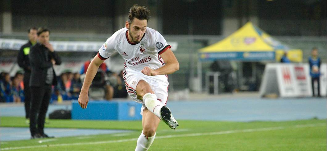 Copertina: Milan, il fantacalcio ritrova Calhanoglu. A Verona con Abate, Biglia e Kalinic?