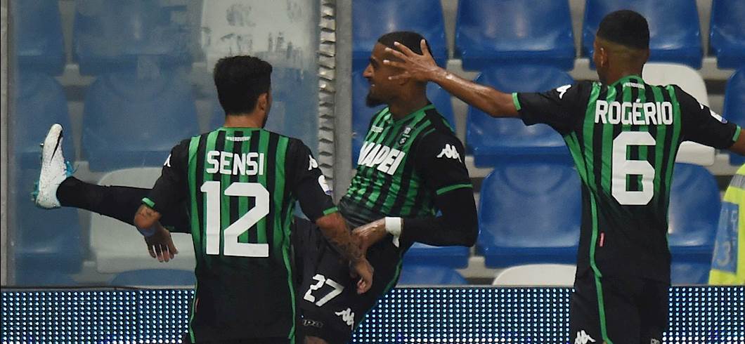 Copertina: Il Sassuolo risponde a "Flash" Caputo. Di Francesco guida la rimonta per il 3-1 finale