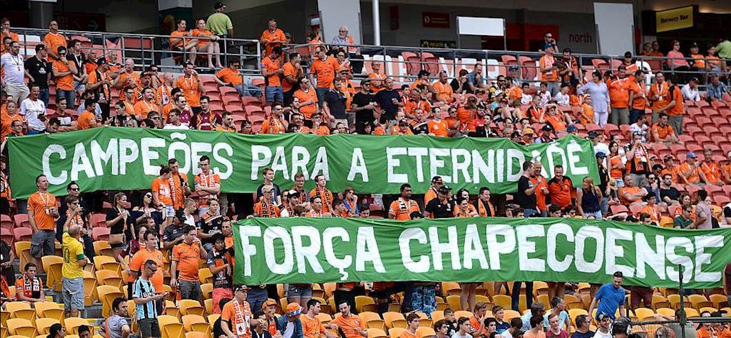 Copertina: Chapecoense, che impresa! A un anno dall'incidente farà i preliminari della Libertadores