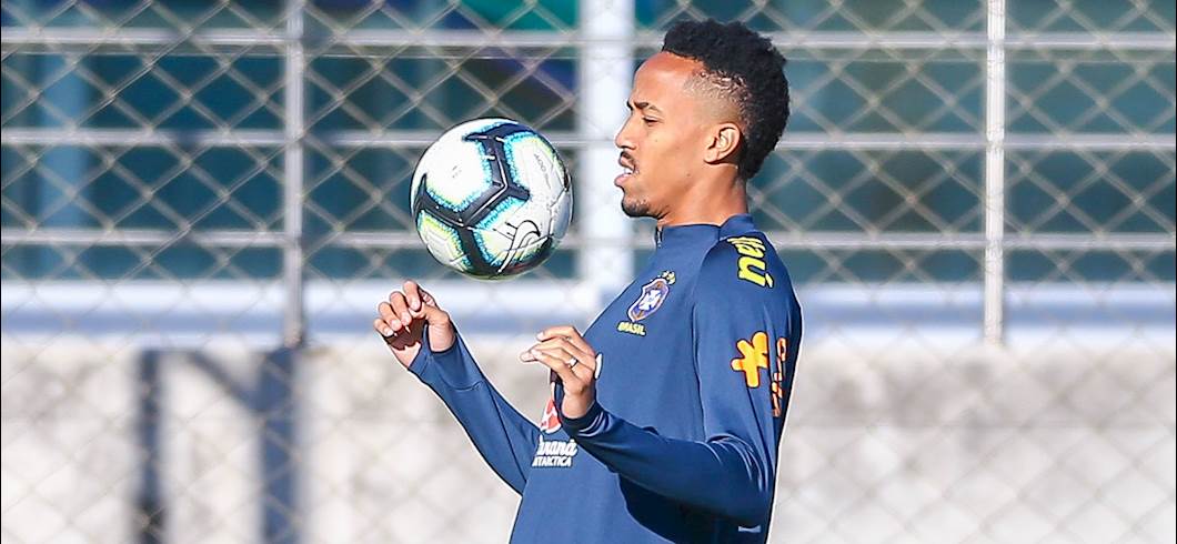 Copertina: Calciomercato, Eder Militao si sente male durante la presentazione