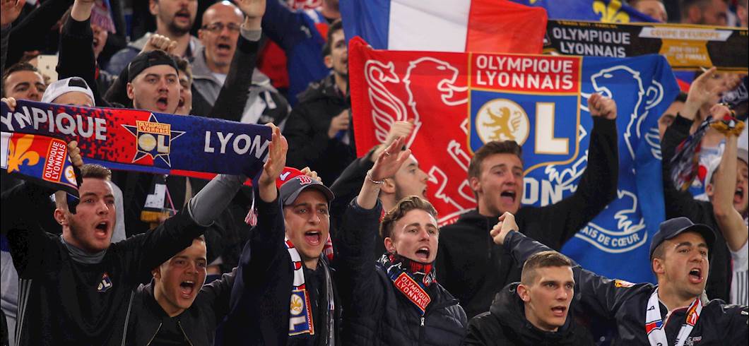 Copertina: Champions League, tutti i risultati della serata: sorpresa Lione, crolla il City, Bayern ok