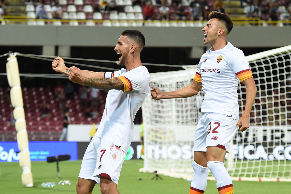Roma, Pellegrini esulta dopo il gol di Salerno (Getty)