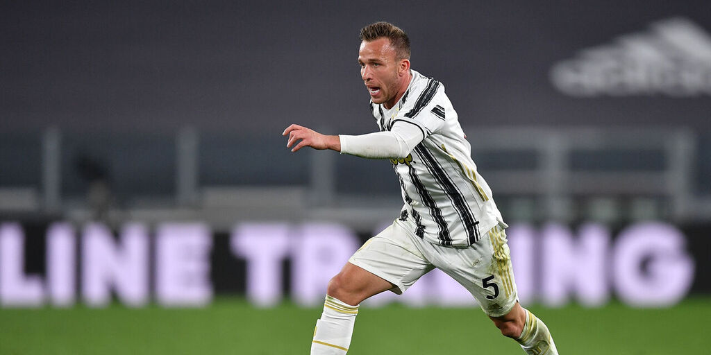 UFFICIALE - Arthur lascia la Juventus in prestito (Getty Images)
