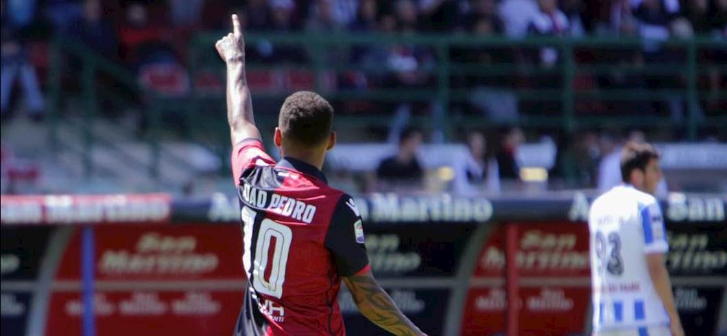 Copertina: Agli isolani basta un calcio di rigore di Joao Pedro, Cagliari batte Pescara 1-0