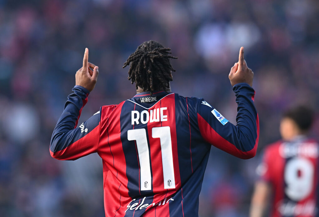 Rowe celebra il gol al Verona, il suo primo +3 in Serie A (Getty)