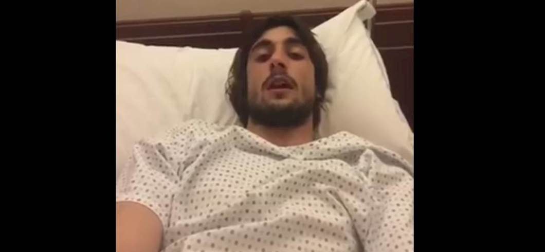 Copertina: Genoa, Perin per messaggio ai tifosi: "Operazione OK: ci rivediamo a Marassi"