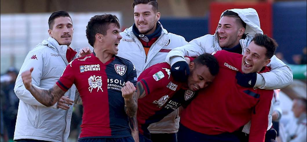 Copertina: FG-LATO B - Cagliari è serie A! Pescara fa poker, salgono Spezia e Novara