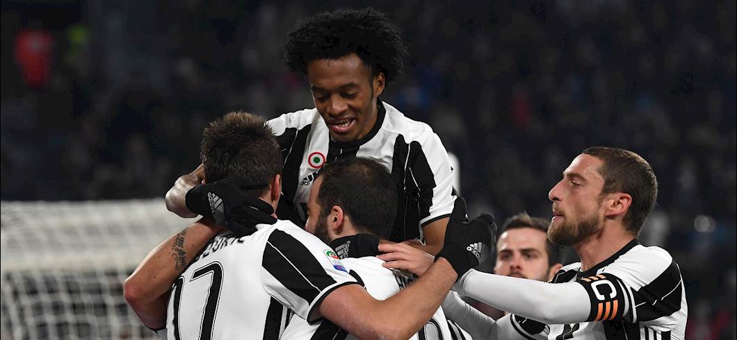 Copertina: E' sempre la solita Juve da Stadium: 2-0 all'Empoli per la trentesima di fila, succede tutto nel secondo tempo