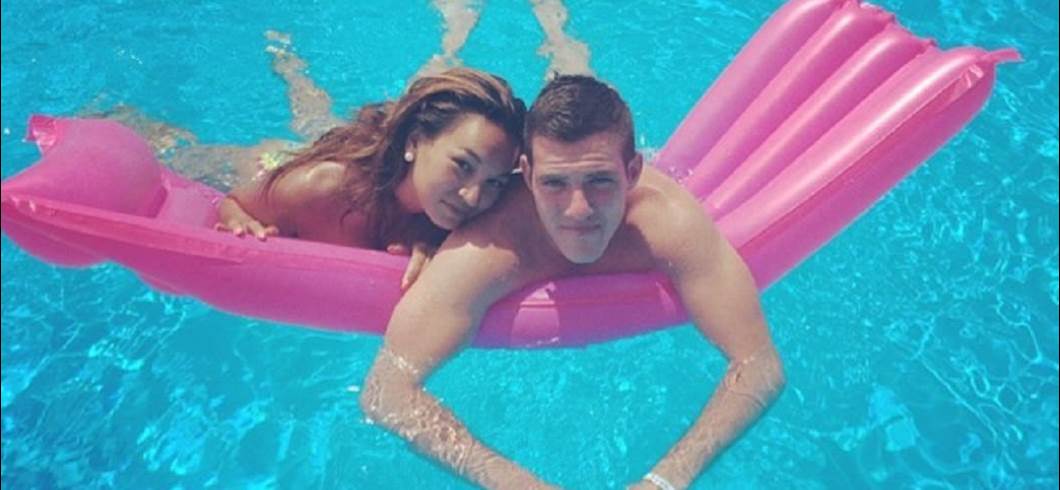 Copertina: #FANTAWAGS - Jordan Veretout arriva a Firenze con la bella Sabrina