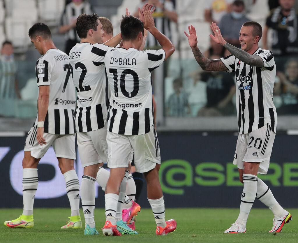 Juventus-Atalanta 3-1: Dybala festeggia la rete (Getty Images)