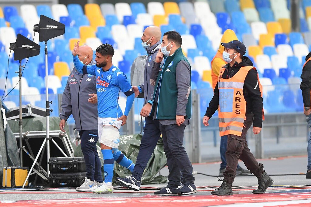 Lorenzo Insigne torna ad allenarsi in campo dopo il ko in Napoli-Genoa (Getty Images)