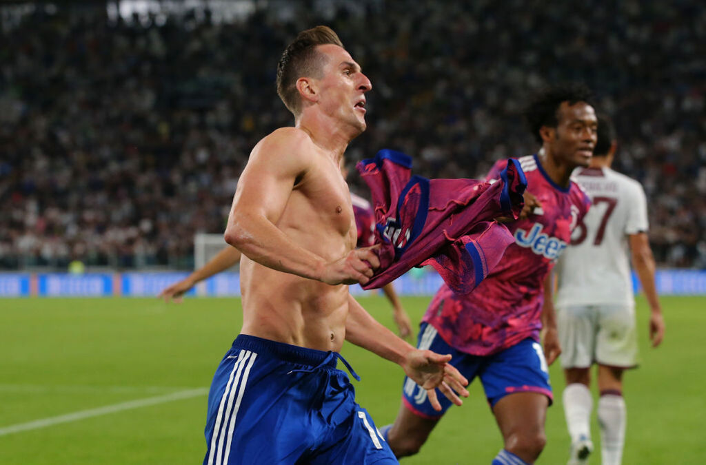 Milik dalle stelle alle stalle: gol annullato e cartellino rosso (Getty Images)