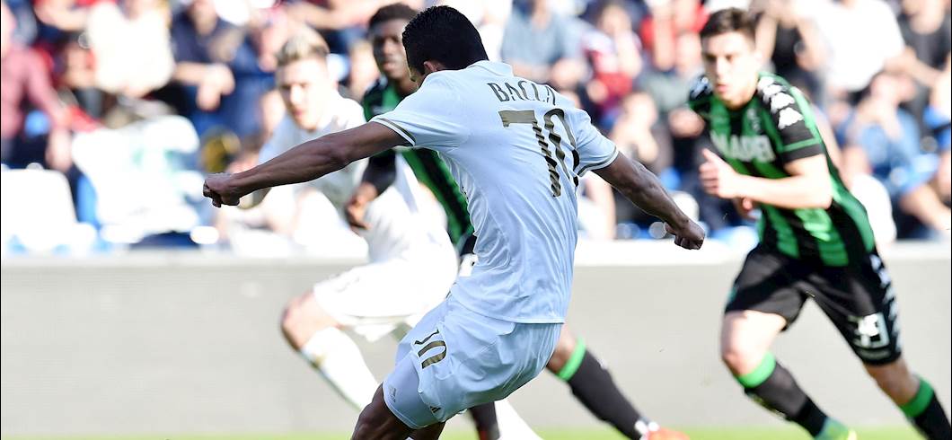 Copertina: Cartellini, rigori, proteste e gol: al Mapei accade di tutto. Milan batte Sassuolo 1-0, decide Bacca