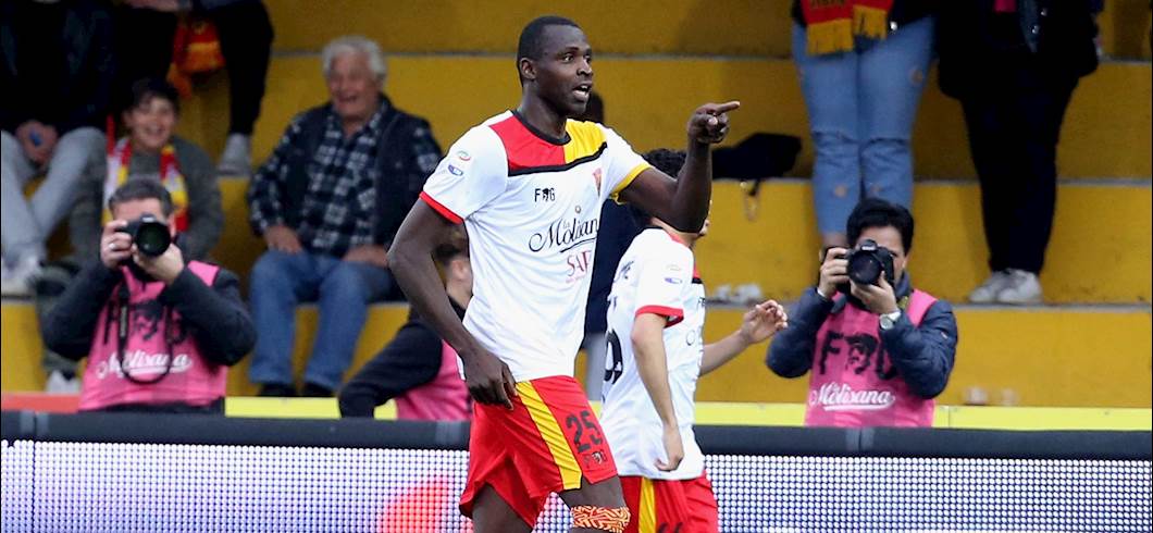 Copertina: FANTARACCONTI - 10 minuti prima del termine, passo al 4-3-3: fuori Leiva e dentro Diabate