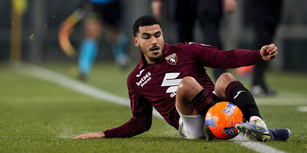 Copertina: Torino, intervento chirurgico per Aboukhlal: il comunicato ufficiale