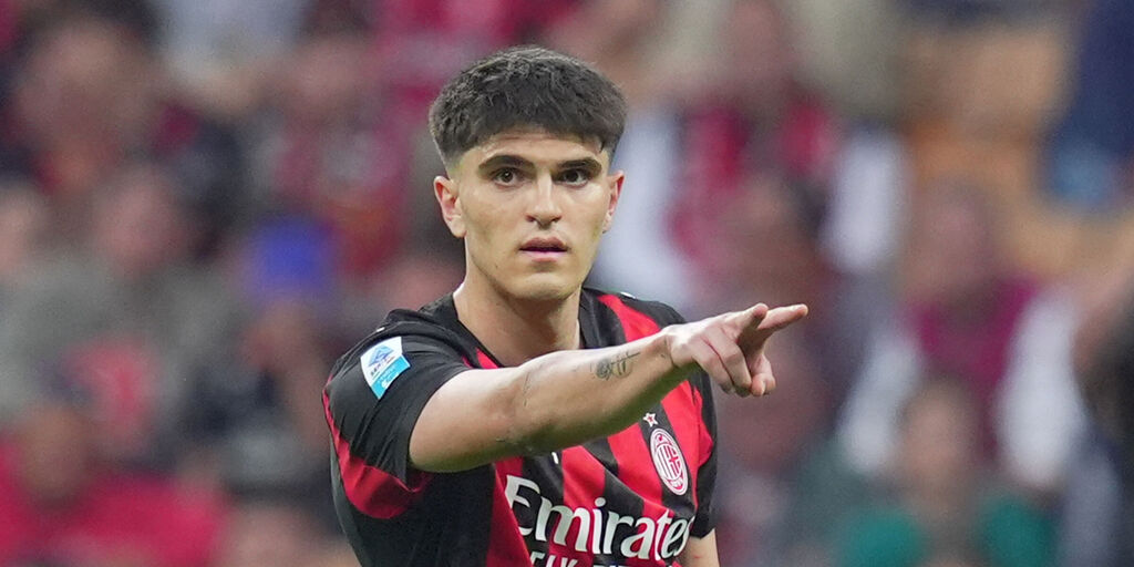 Copertina: Milan, contatti con Bartesaghi per il rinnovo del contratto: c'è anche la Premier