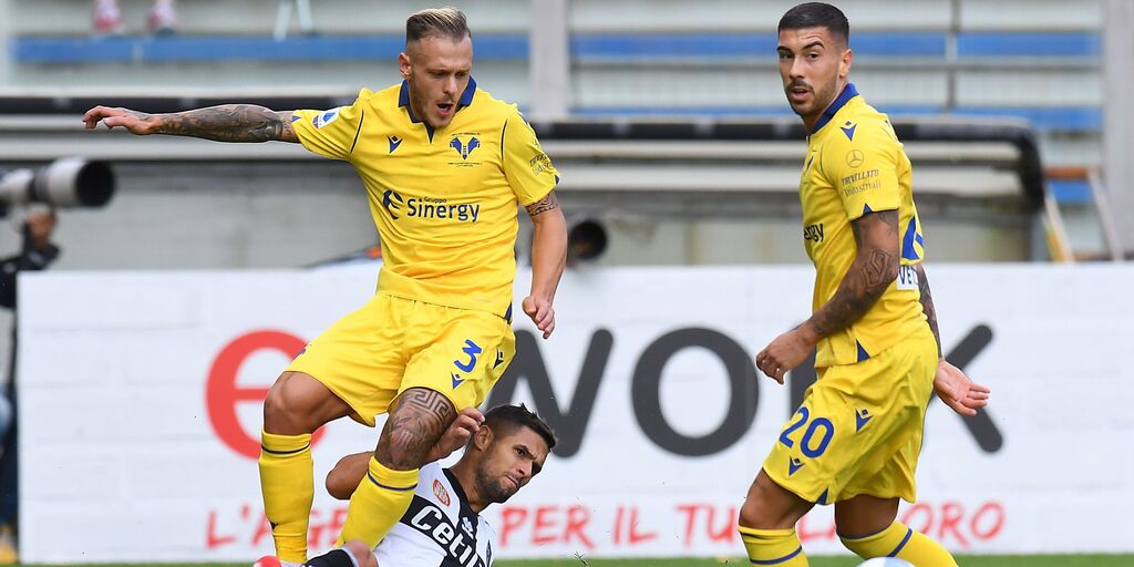 Copertina: FANTARACCONTI - In parità fino all'ultima sfida. A me mancava Barak, a lui Dimarco