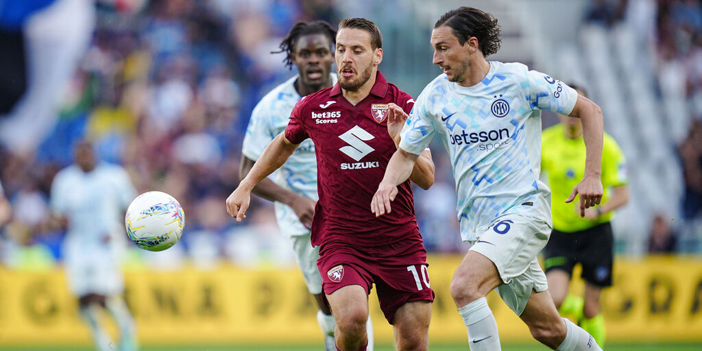 Copertina: Inter, Darmian: "Dimarco merita traguardi! Il mio umore non è al 100%..."