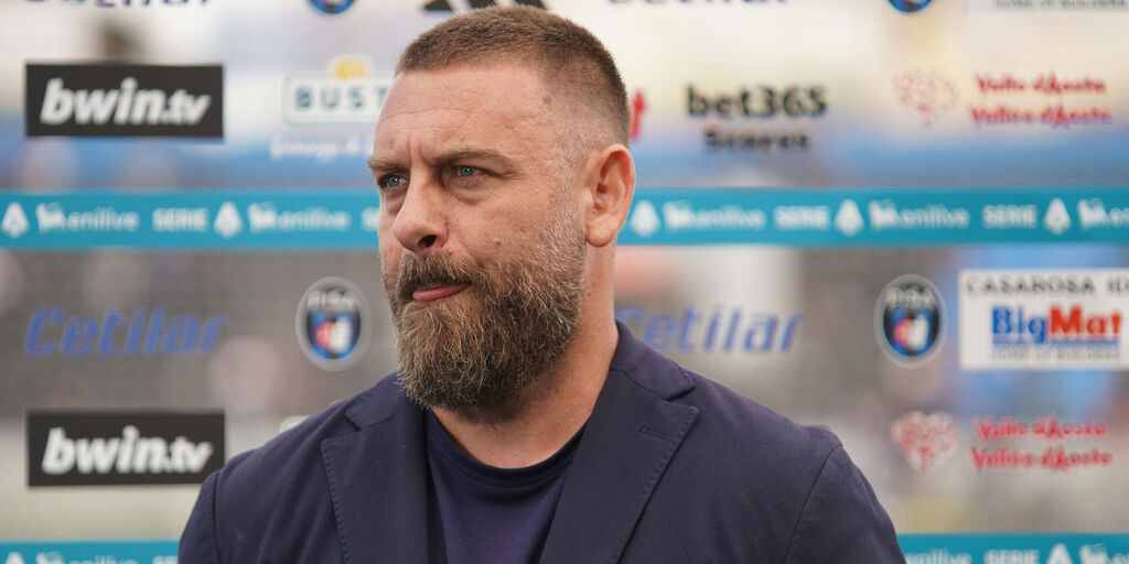 Copertina: Genoa, De Rossi: "Cornet sarà convocato! Norton-Cuffy non ha recuperato"