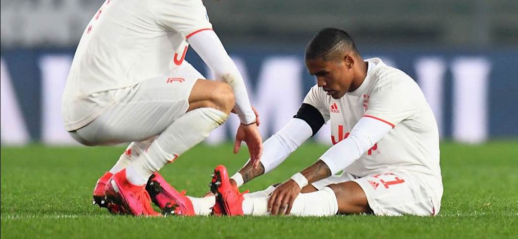 Copertina: Juventus, il comunicato sulle condizioni di Douglas Costa 