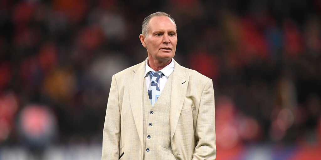 Copertina: Gascoigne confessa: "Al Mondiale di Italia '90 mi beccarono con una pina colada sulla spiaggia"