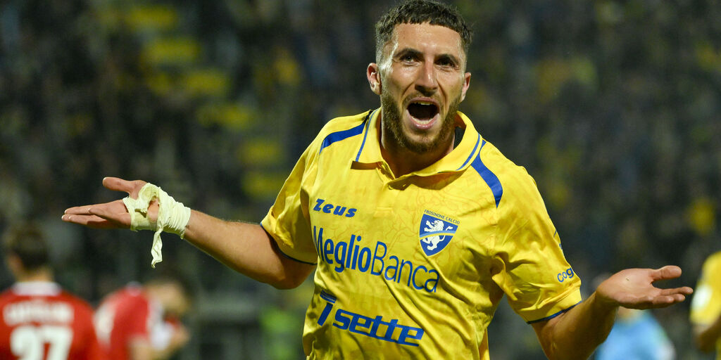 Copertina: Frosinone, Ghedjemis: "I 15 gol? Ho fatto quello che so fare da quando sono bambino"