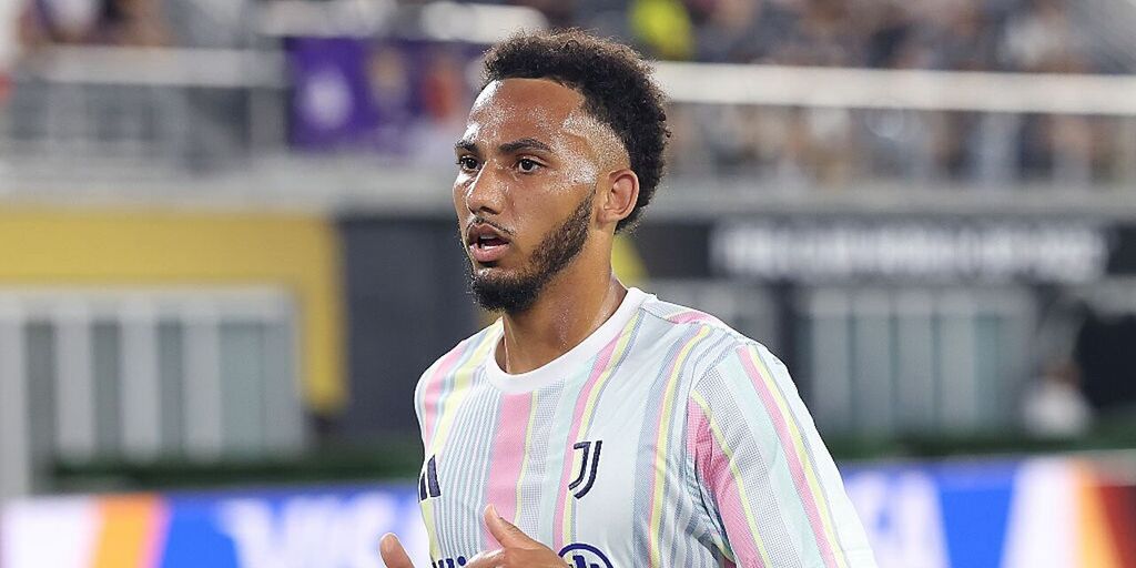 Copertina: Juventus, infortunio per Kelly